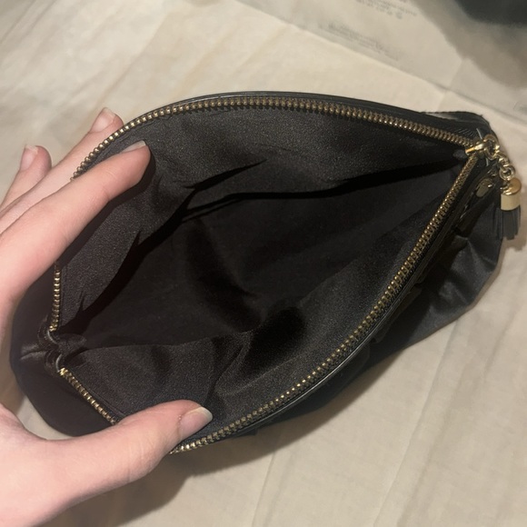 Dior Cosmetic/Makeup pouch Black patent leather & satin - Picture 4 of 5